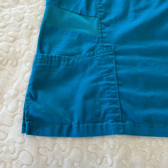 White Label  Stretch M Scrub Teal Color Top   238 - Picture 6 of 7